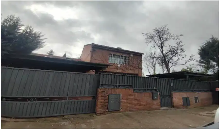 House for sale in CARIATIDES