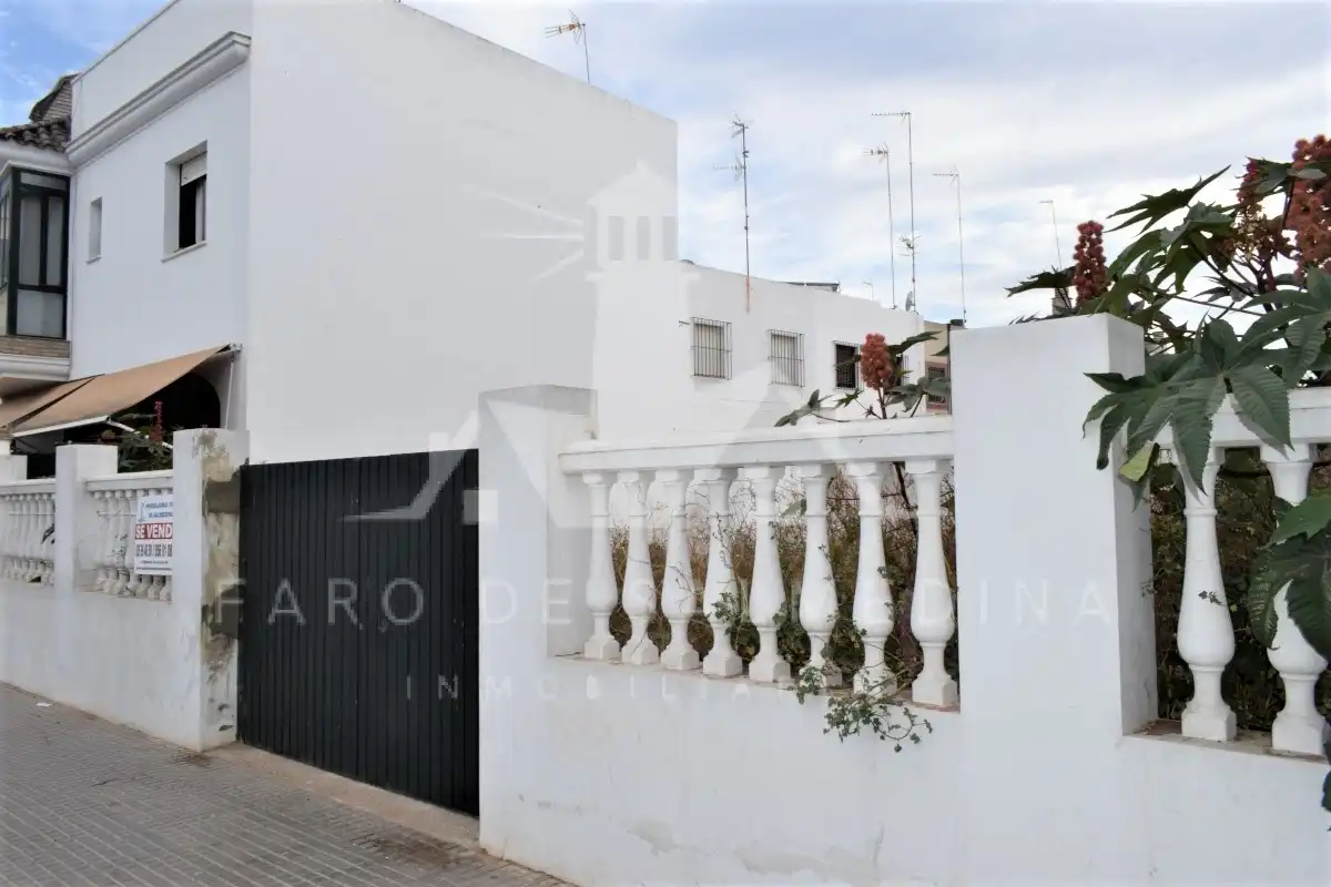 Residential land for sale in Avenida de Rota 54, imagen 3