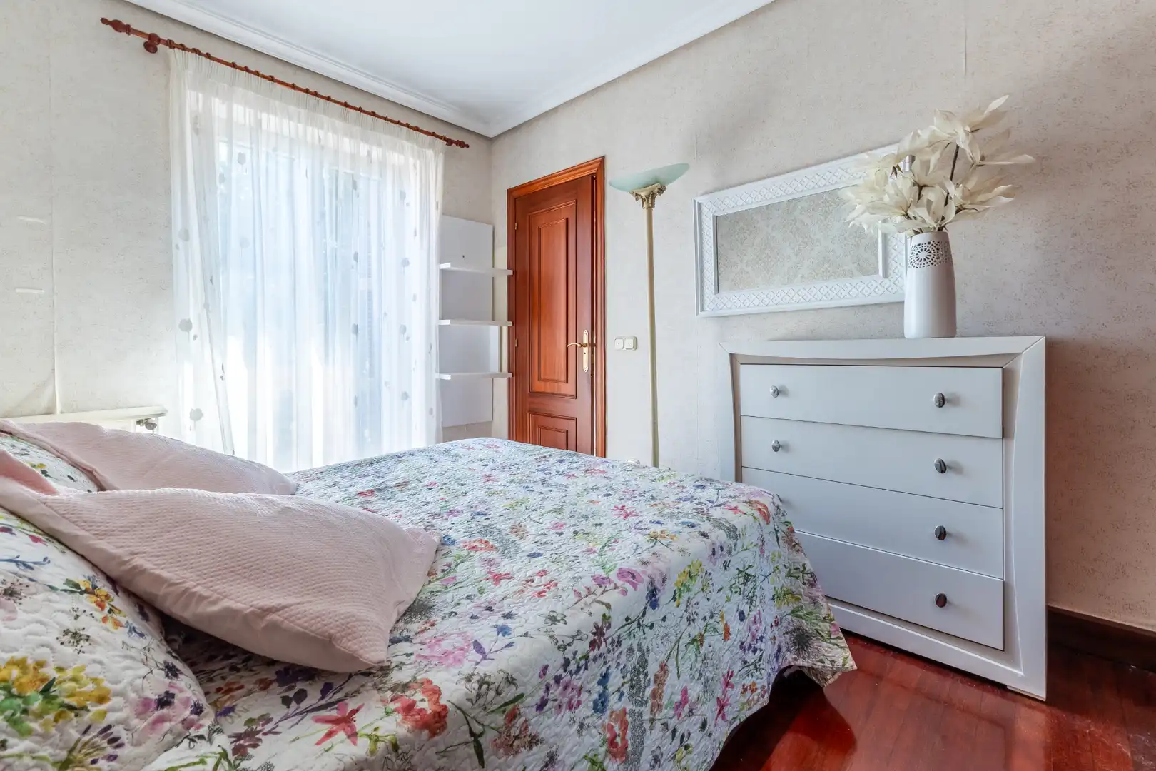 Dormitori de Pis en venda en Errenteria amb Calefacció, Parquet i Terrassa