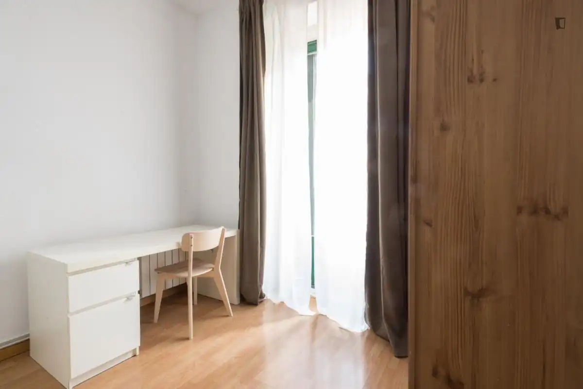 Zimmer in Universidad - Malasaña