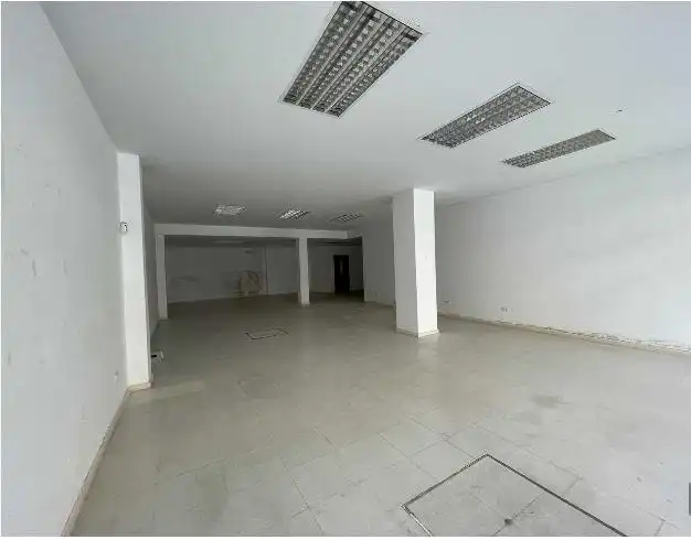 Local comercial en venta en Coria del Río, imagen 4
