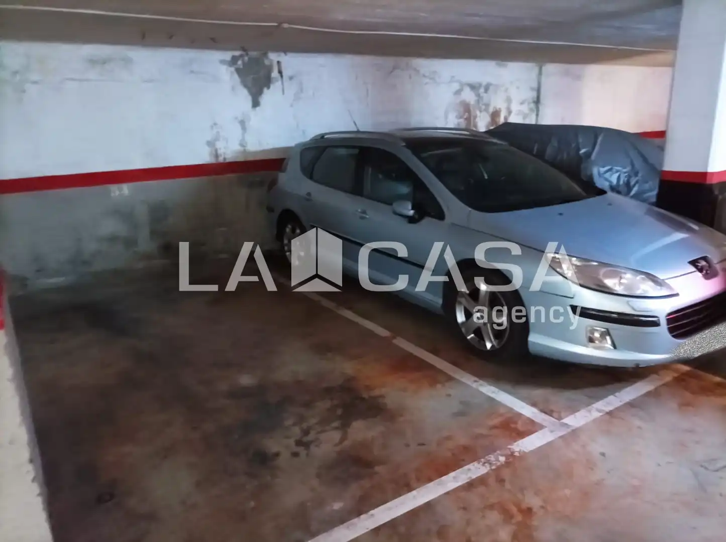 Parking de Garaje en venta en Santa Coloma de Gramenet