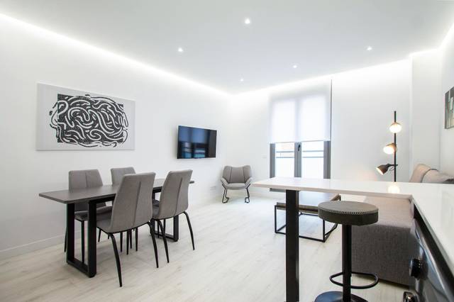 Piso en Alquiler en N/A en Universidad - Malasaña