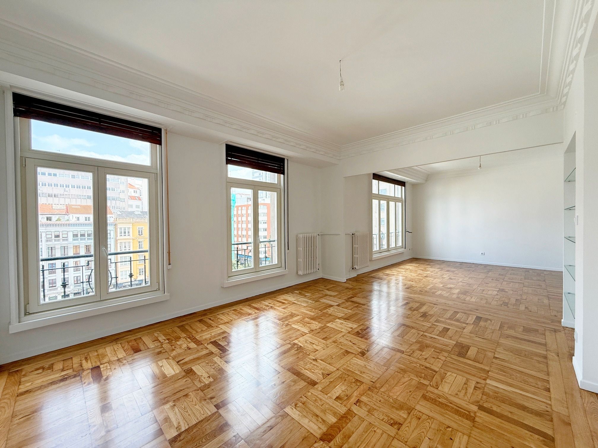 Apartament de lloguer a Ensanche, Centro - Juan Flórez - Plaza Pontevedra