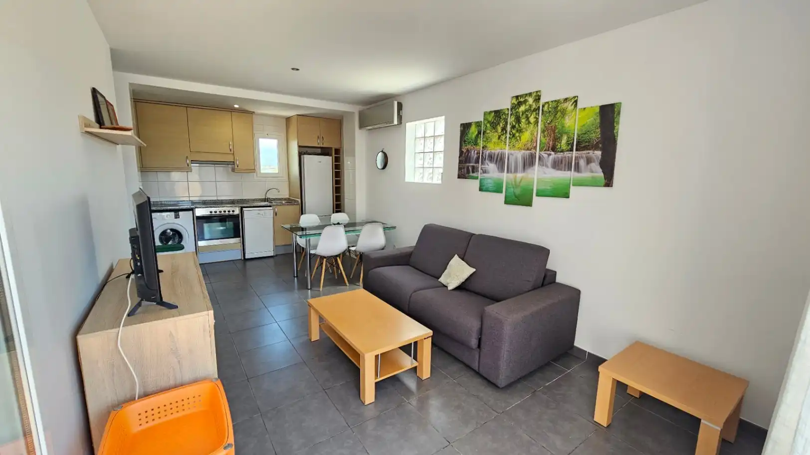 Wohnzimmer von Dachboden zum Verkauf in Alcalà de Xivert mit Klimaanlage, Heizung und Privatgarten