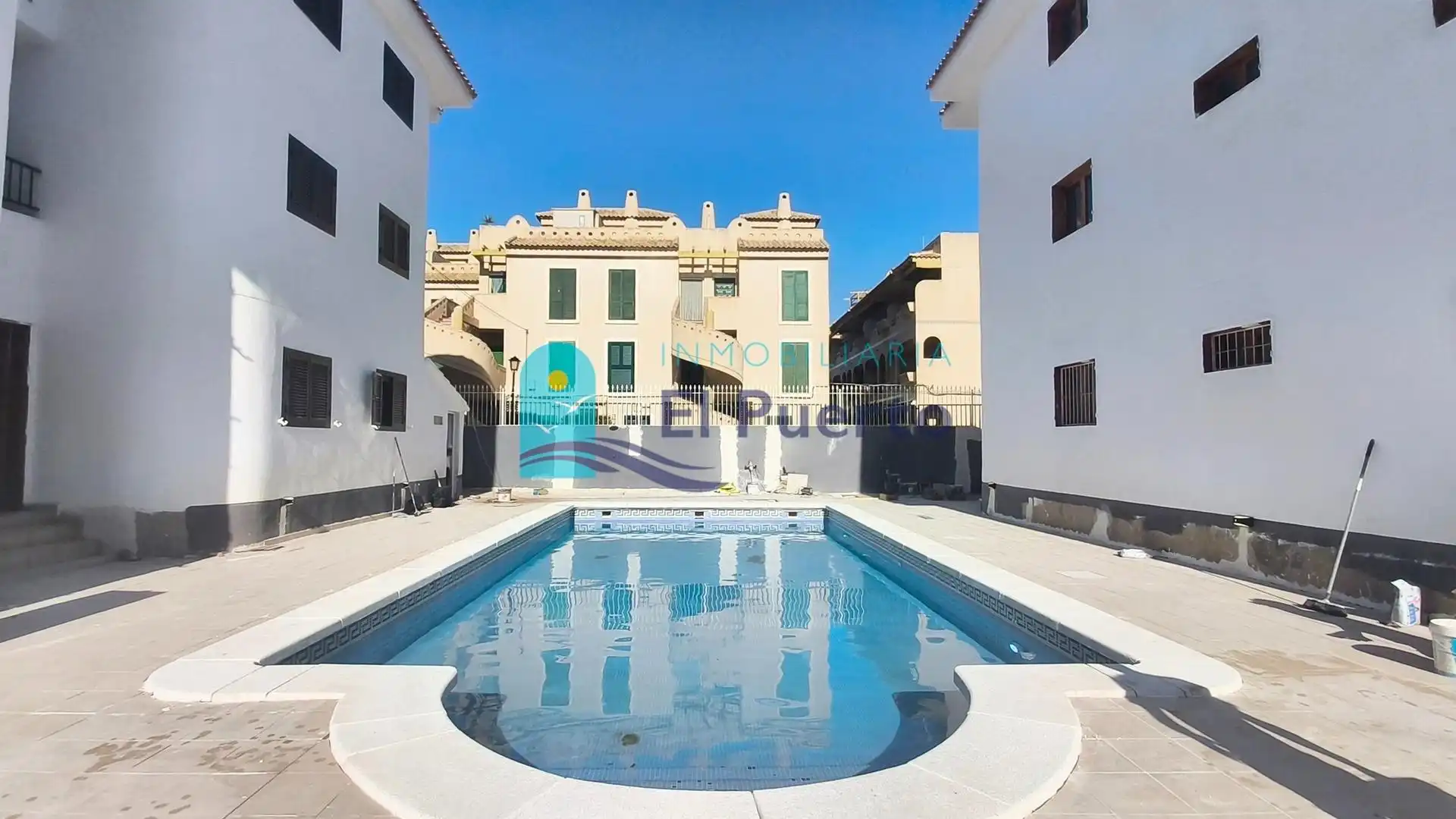 Vista exterior de Apartament en venda en Mazarrón amb Terrassa, Alarma i Piscina comunitària