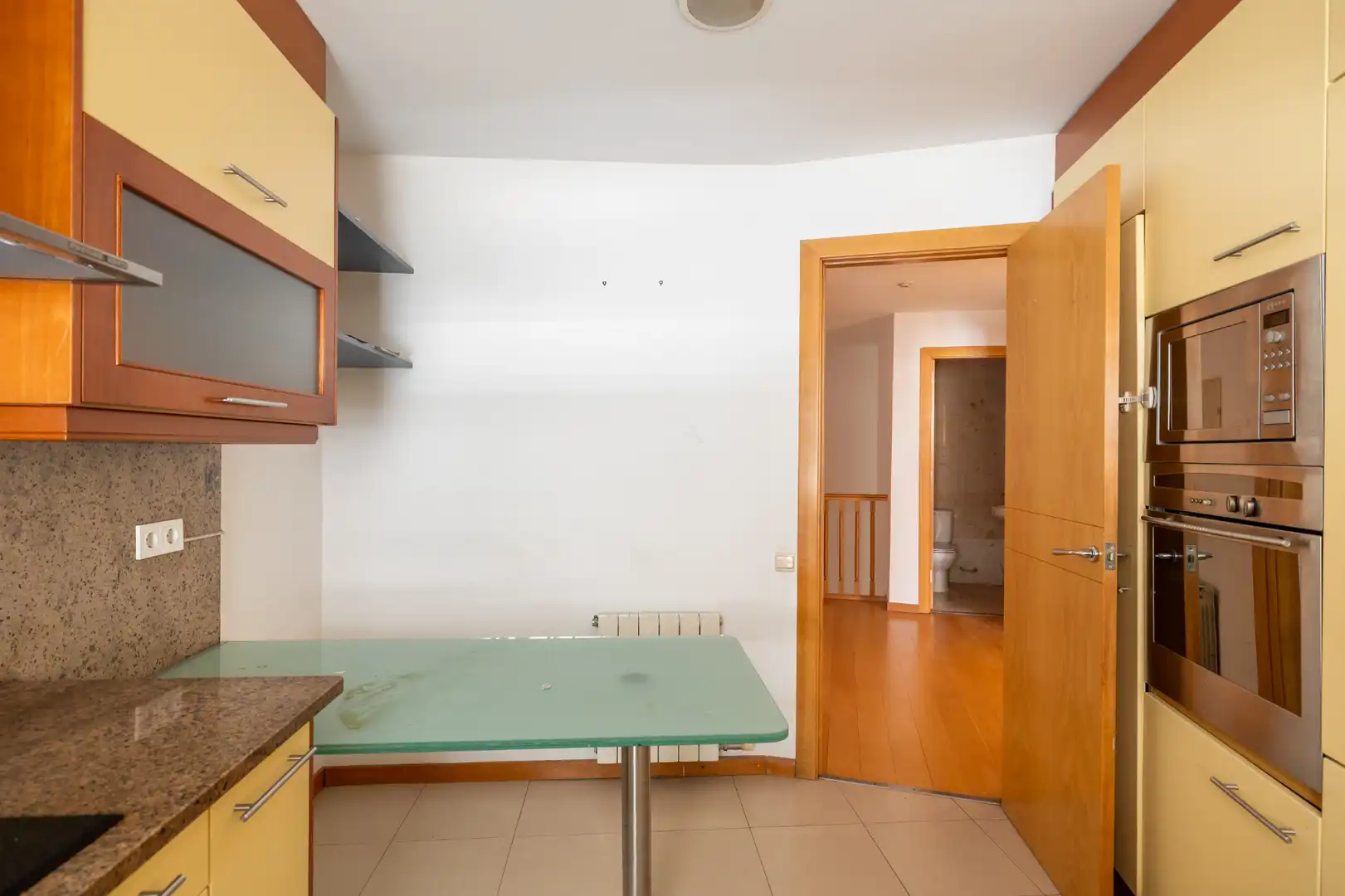Cocina de Dúplex en venta en Barcelona con Calefacción, Parquet y Horno
