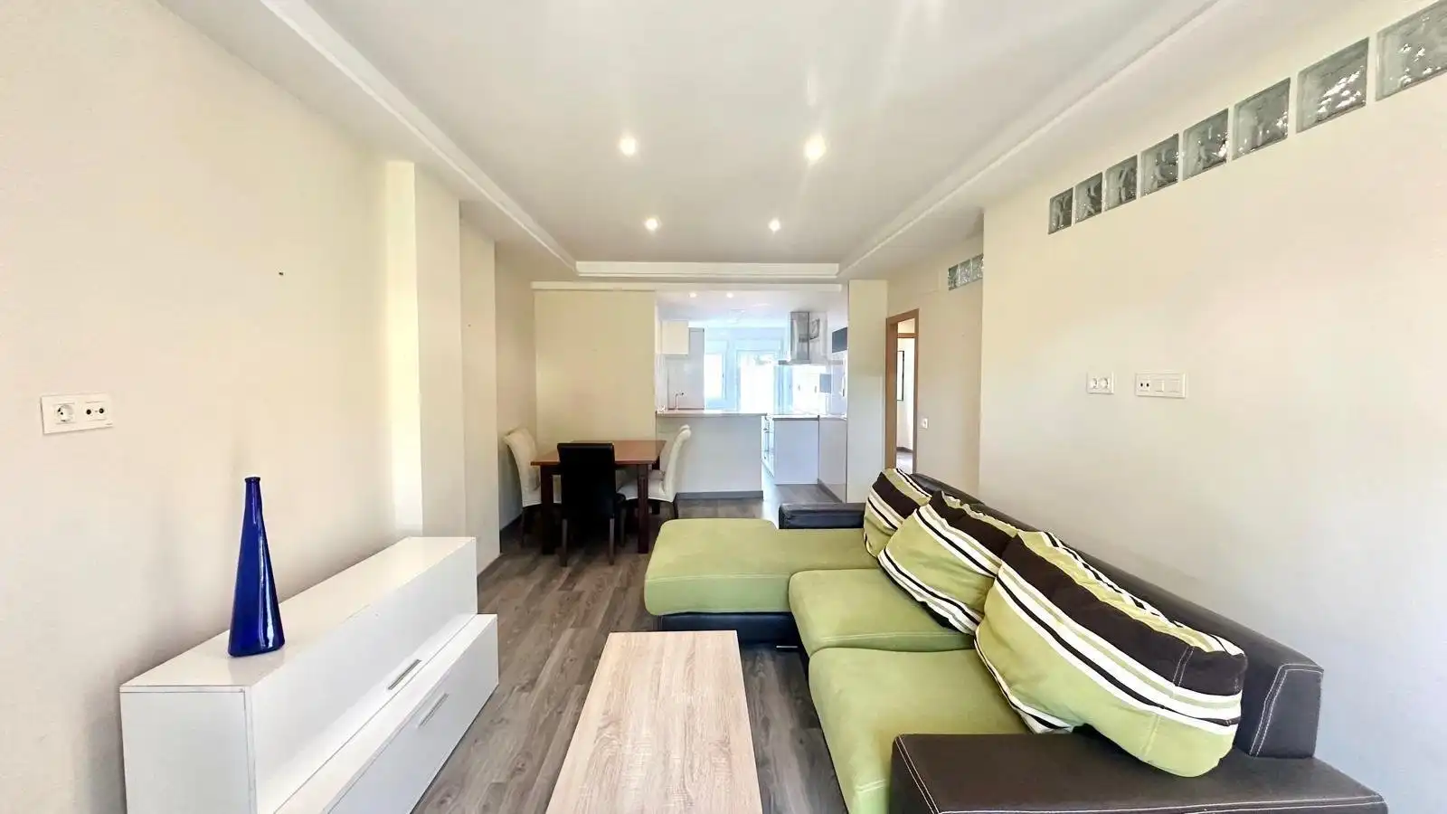 Sala de estar de Apartamento en venta en Orihuela con Terraza y Amueblado
