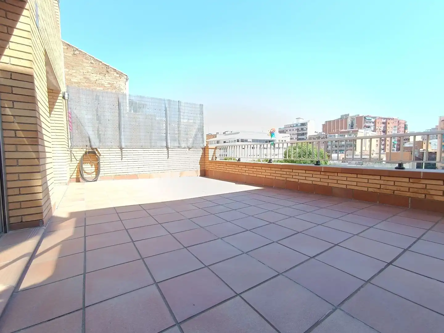 Terraza de Casa o chalet en venta en Badalona con Aire acondicionado, Calefacción y Jardín privado