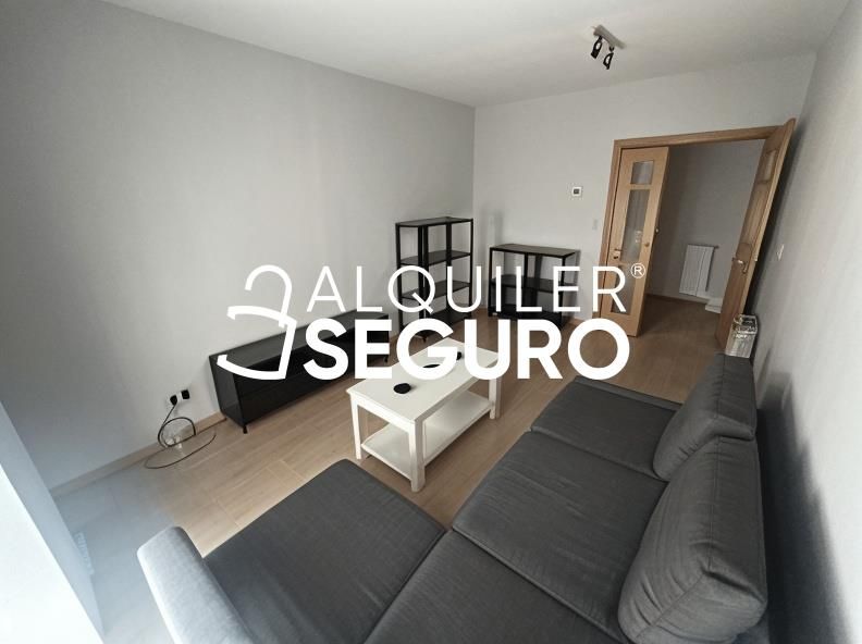 Living room of Flat to rent in Arganda del Rey  with Air Conditioner, Heating and Furnished