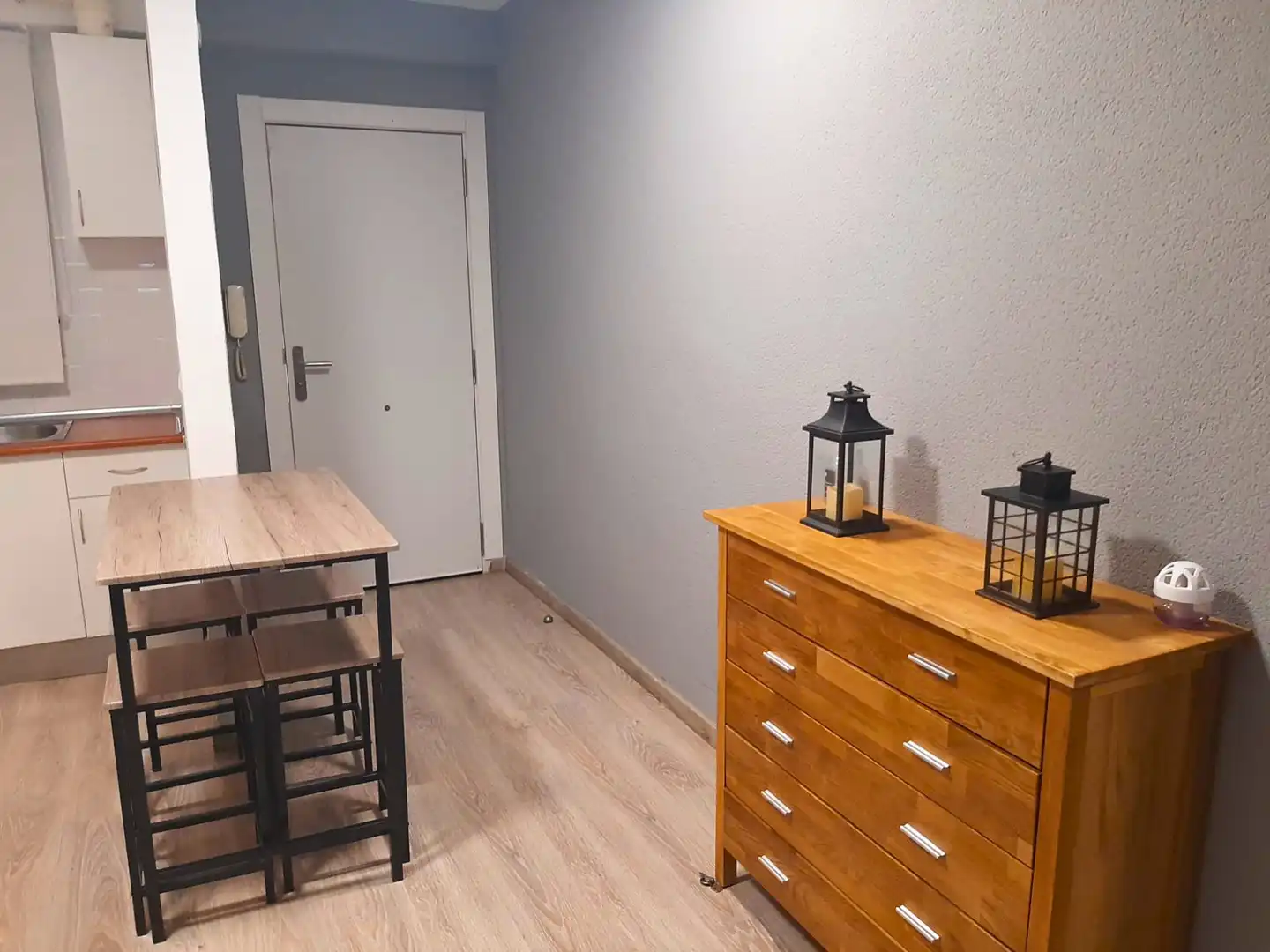 Bedroom of Flat for sale in Roquetas de Mar  with Terrace and Furnished