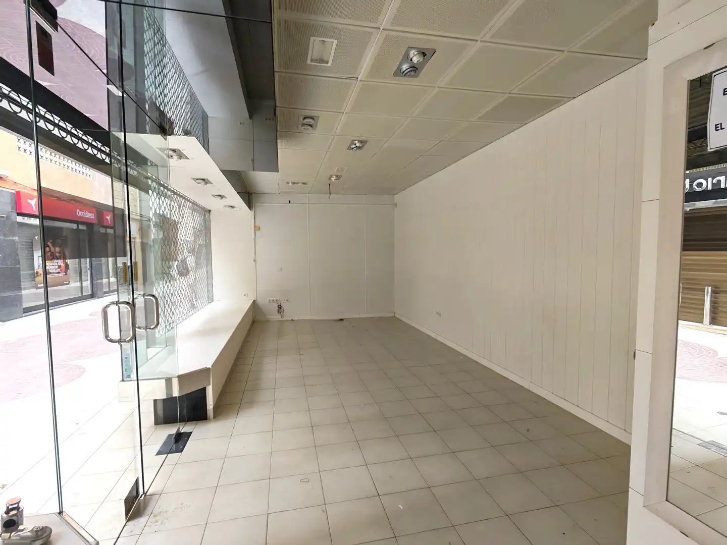 Local comercial en alquiler en Centre, imagen 8