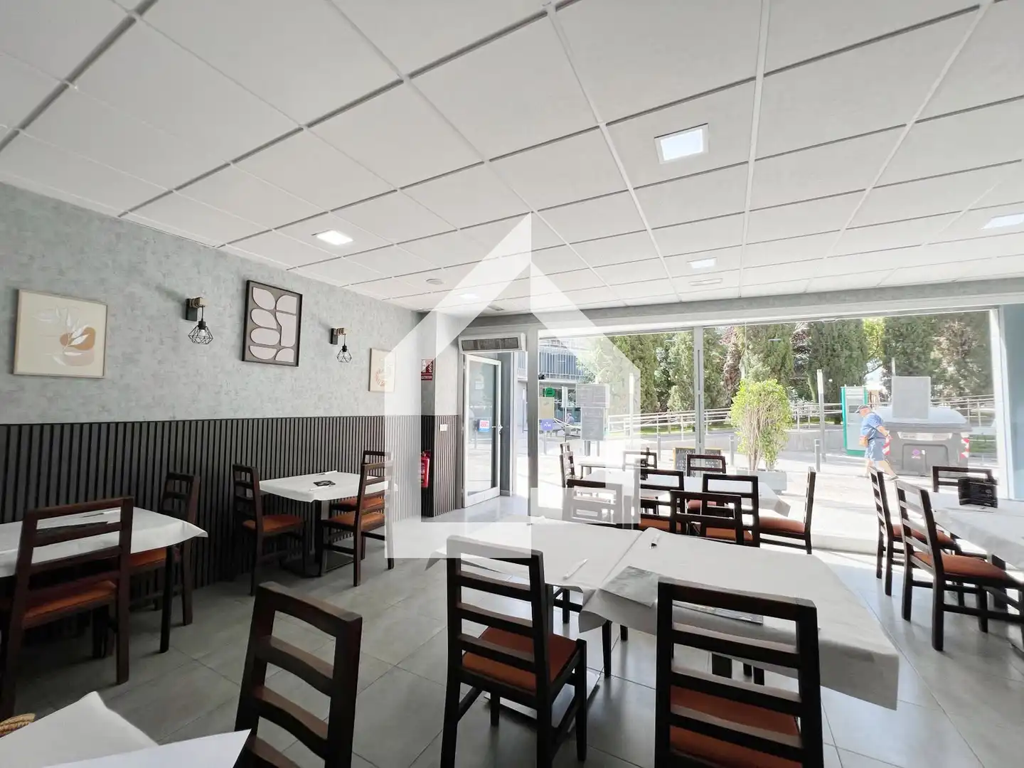 Business premises for transfer in Calle Cervantes, imagen 5