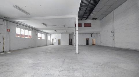 Foto 3 von Fabrikhallen zum Verkauf in C/ Los Montes, San Crispín - Huerta Nueva-Estación, Elda