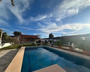 Swimming pool of House or chalet for sale in Utrera  with Private garden, Storage room and Swimming Pool