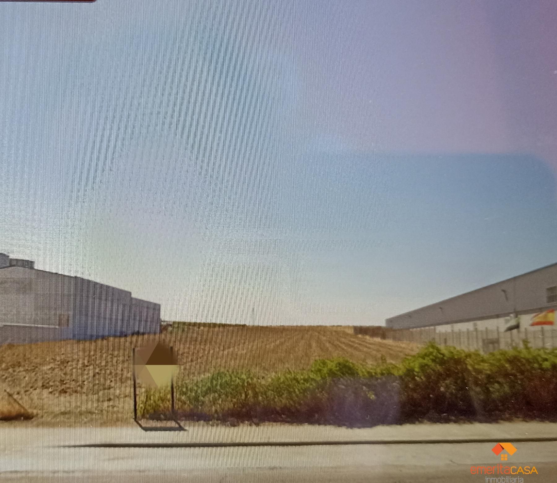 Industrial land for sale in Almendralejo