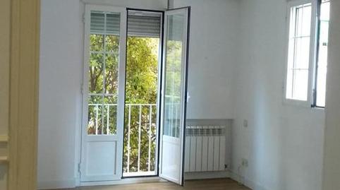 Foto 4 de Piso de alquiler en Sierra del Cadí, Palomeras Bajas, Madrid