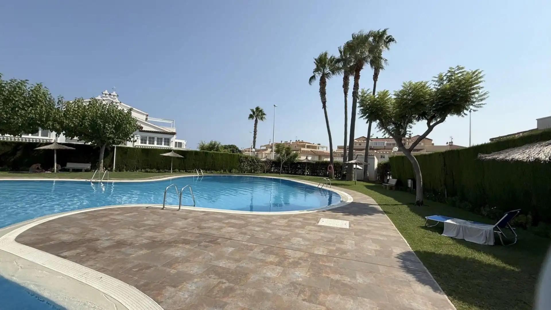 Apartment mit Pool zum Verkauf in Calle Abeto, imagen 16