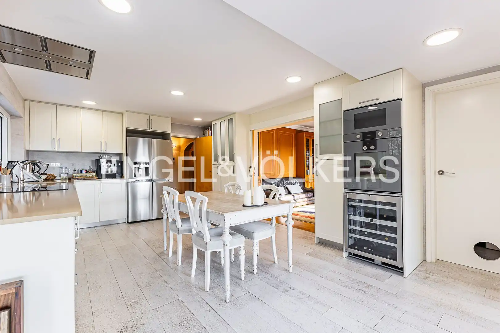Kitchen of Houses for sale in Cerdanyola del Vallès  with Air Conditioner, Heating and Private garden