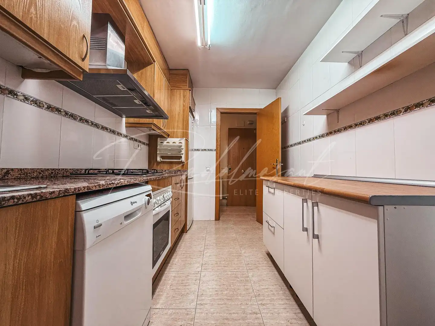 Küche von Wohnung zum Verkauf in Cambrils mit Klimaanlage, Heizung und Privatgarten