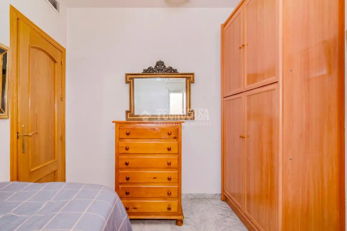 Bedroom of Flat for sale in Lucena  with Air Conditioner, Heating and Furnished