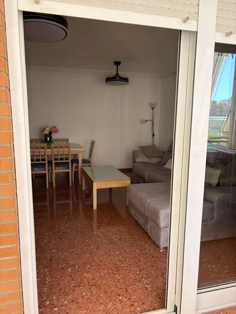 Sala d'estar de Pis en venda en Alicante / Alacant amb Piscina comunitària