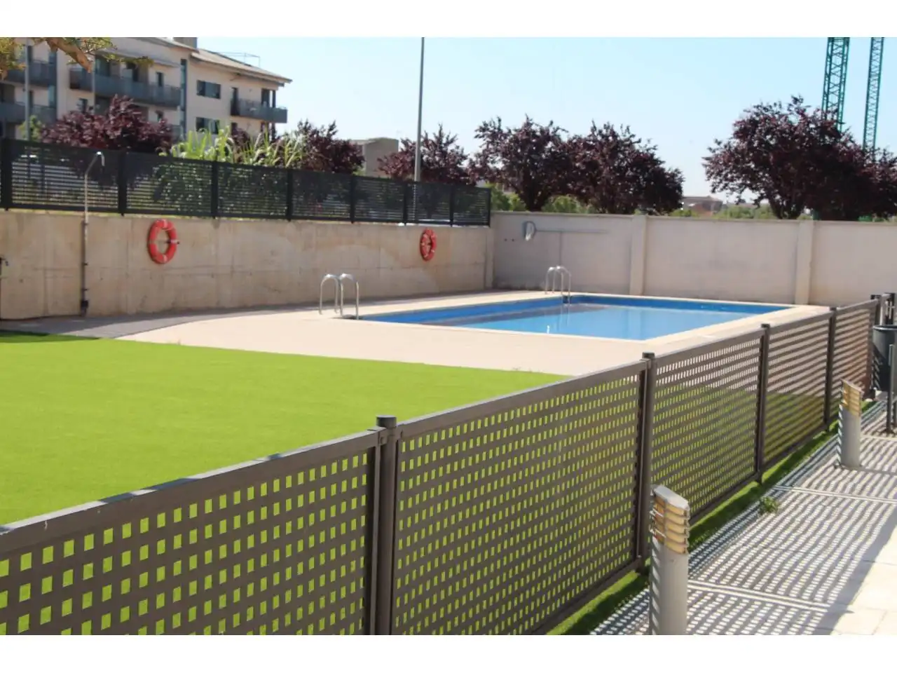 Schwimmbecken von Wohnung zum Verkauf in Granollers mit Klimaanlage, Heizung und Terrasse