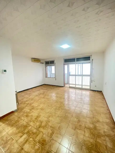 Sala d'estar de Pis en venda en Badalona amb Aire condicionat, Calefacció i Balcó