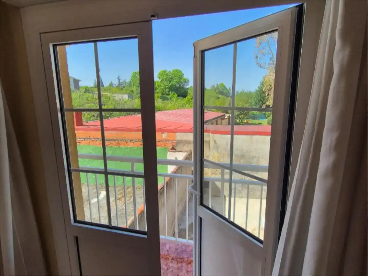 Terraza de Casa adosada en venta en Oviedo  con Parquet y Balcón