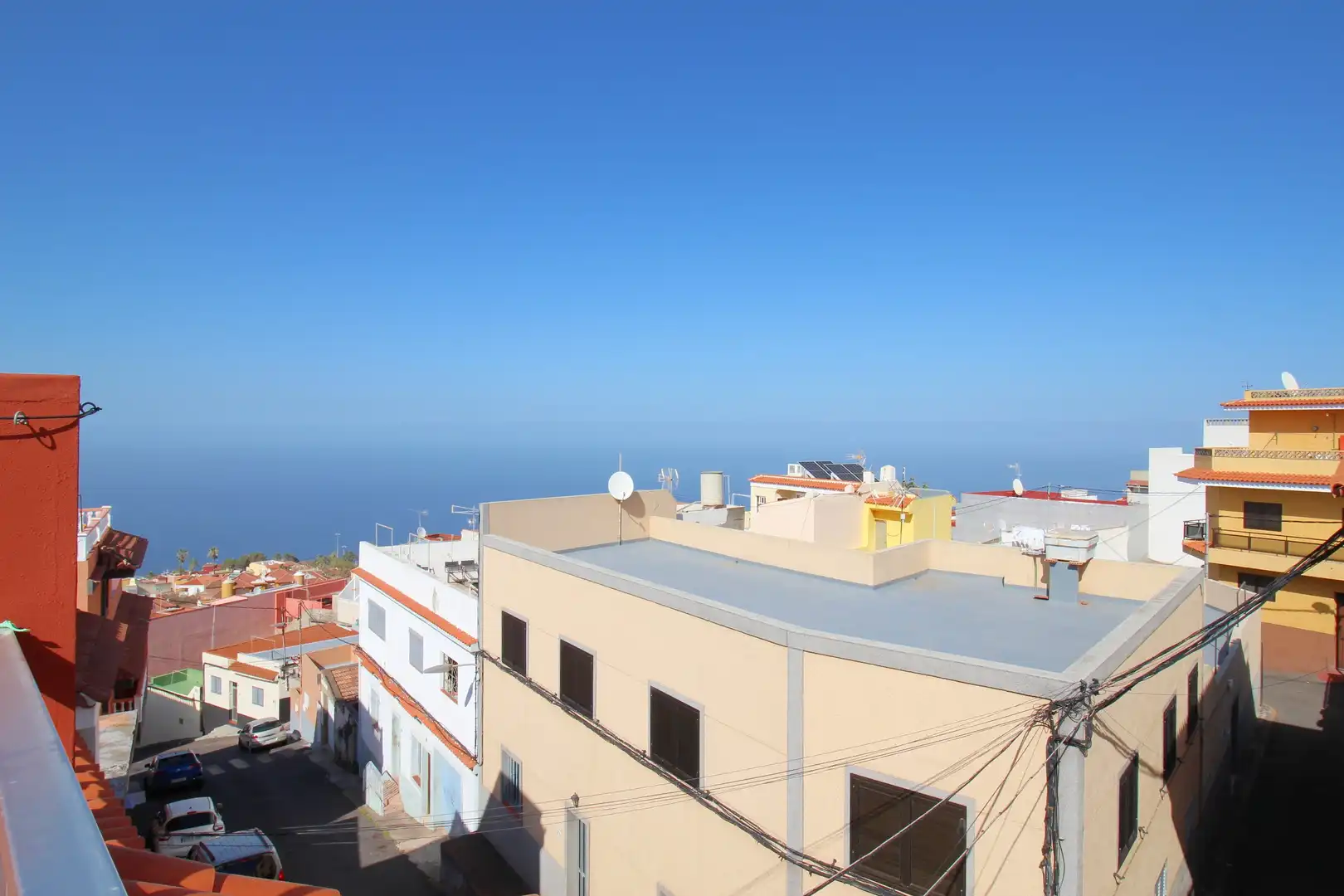 Vista exterior de Casa o chalet en venta en Santa Úrsula con Terraza, Trastero y Amueblado