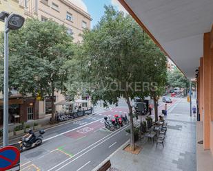 Vista exterior de Oficina en venda en  Barcelona Capital
