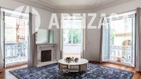 Flat for sale in San Martin Kalea, Área Romántica, imagen 2