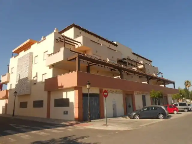 Vista exterior de Pis en venda en La Palma del Condado