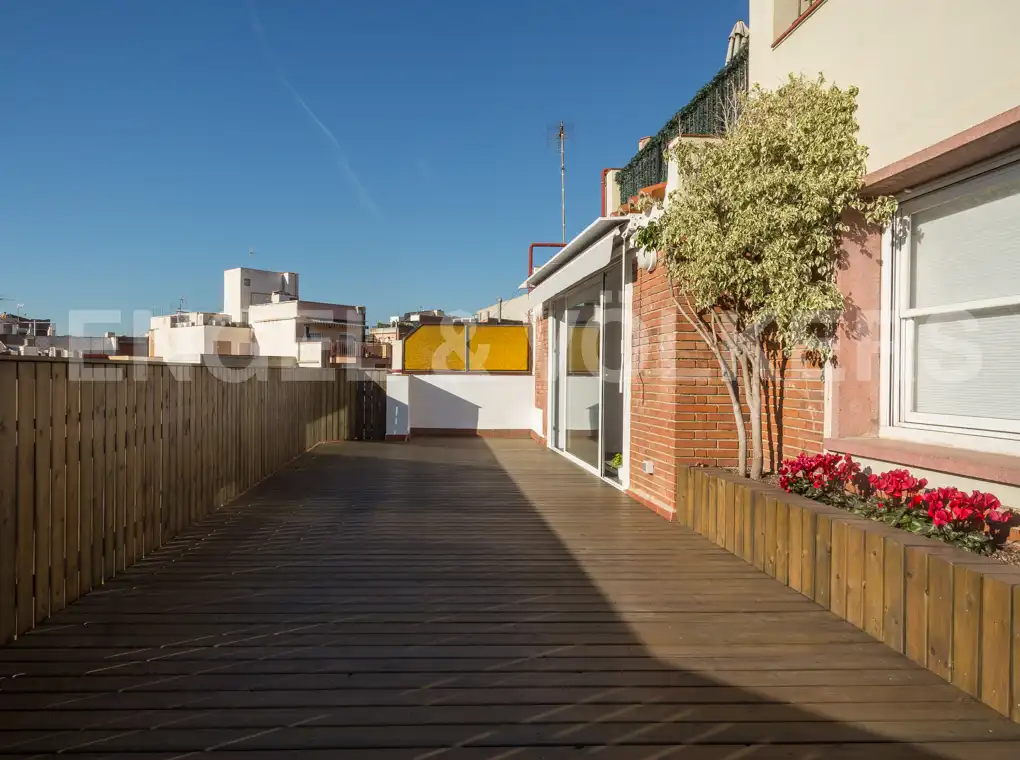 Terrace of Attic for rent in Barcelona  with Air Conditioner, Heating and Parquet flooring