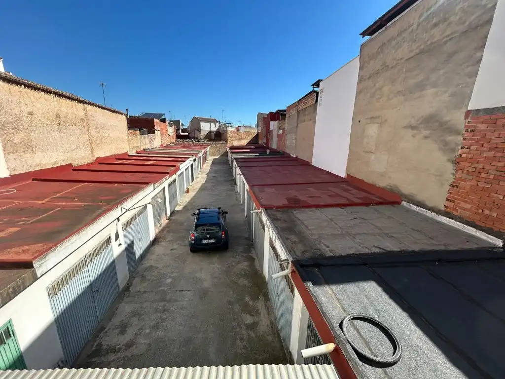 Parking of Flat for sale in Carcaixent  with Terrace and Balcony