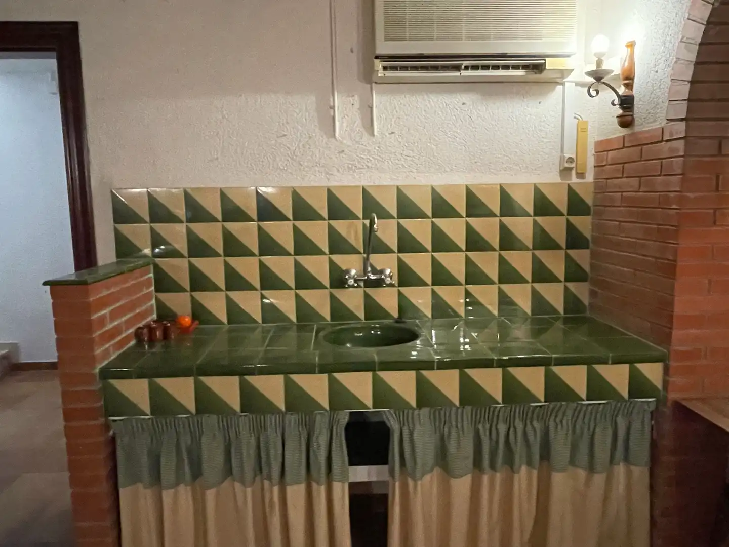 Kitchen of Houses for sale in Cambrils  with Air Conditioner, Private garden and Terrace