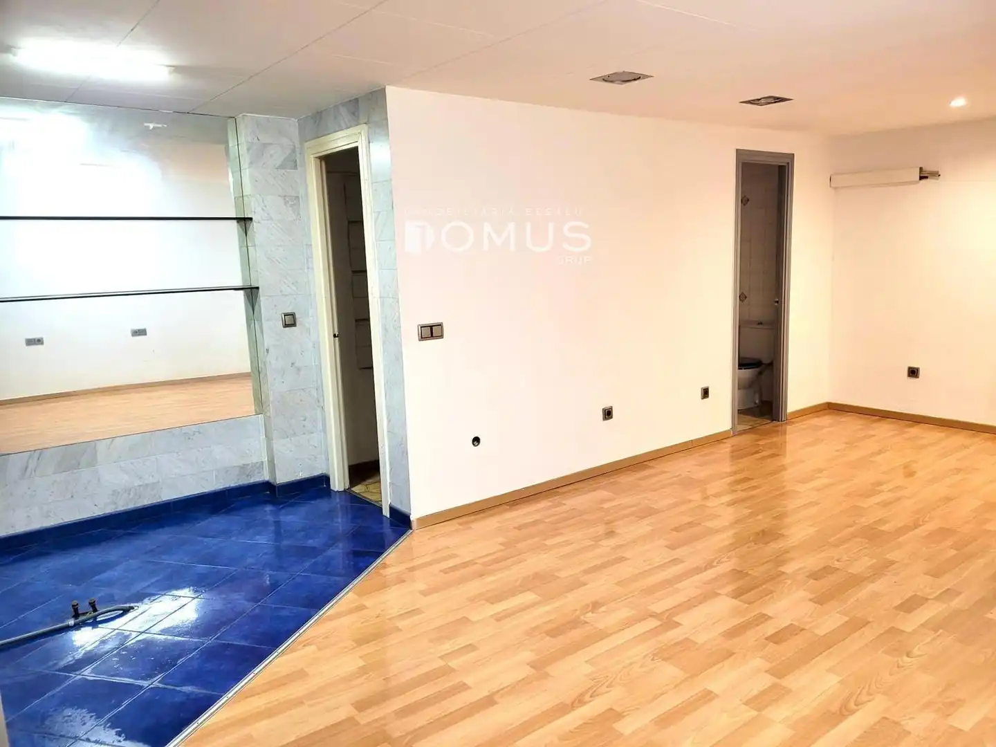 Business premises for sale in pou, imagen 7