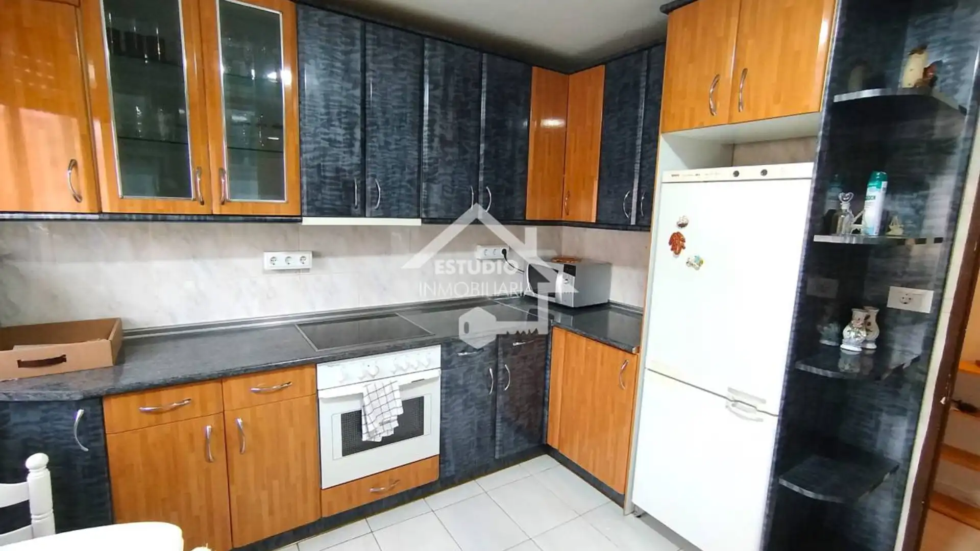 Cocina de Piso en venta en Viana con Calefacción