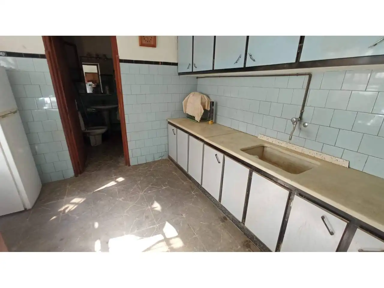 Houses for sale in Calle CAMPOAMOR, Centro