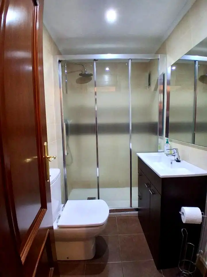 Badezimmer von Wohnung zum Verkauf in Barakaldo  mit Heizung, Terrasse und Möbliert