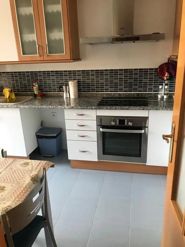 Cuina de Pis en venda en Cuenca amb Calefacció, Traster i Moblat
