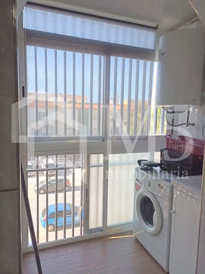 Piso en venta en Caleta de Vélez