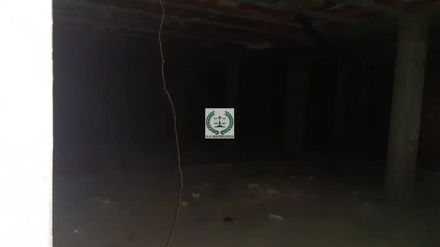 Garage for sale in Torrelaguna