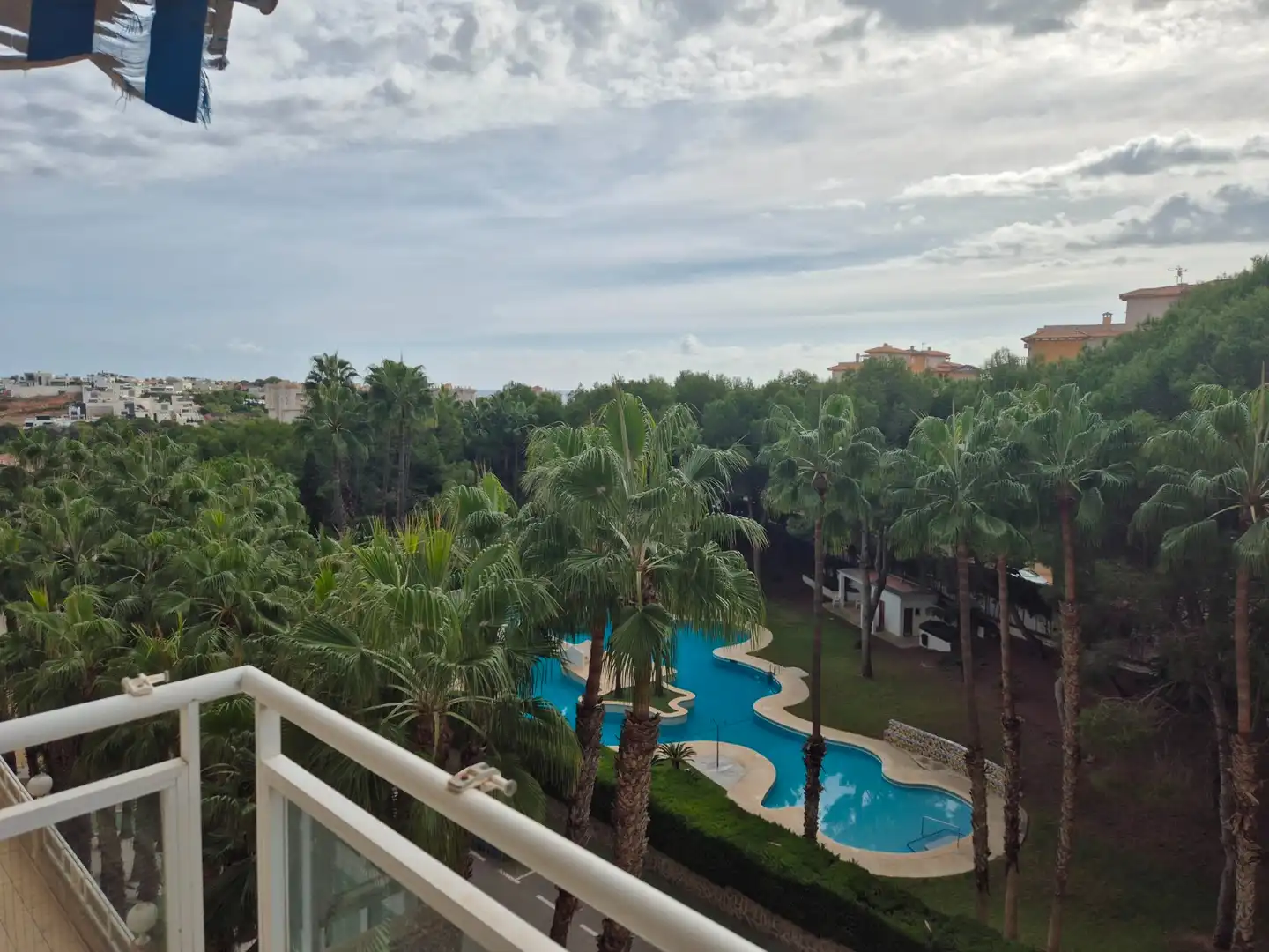 Piscina de Apartamento en venta en Orihuela con Balcón y Piscina comunitaria