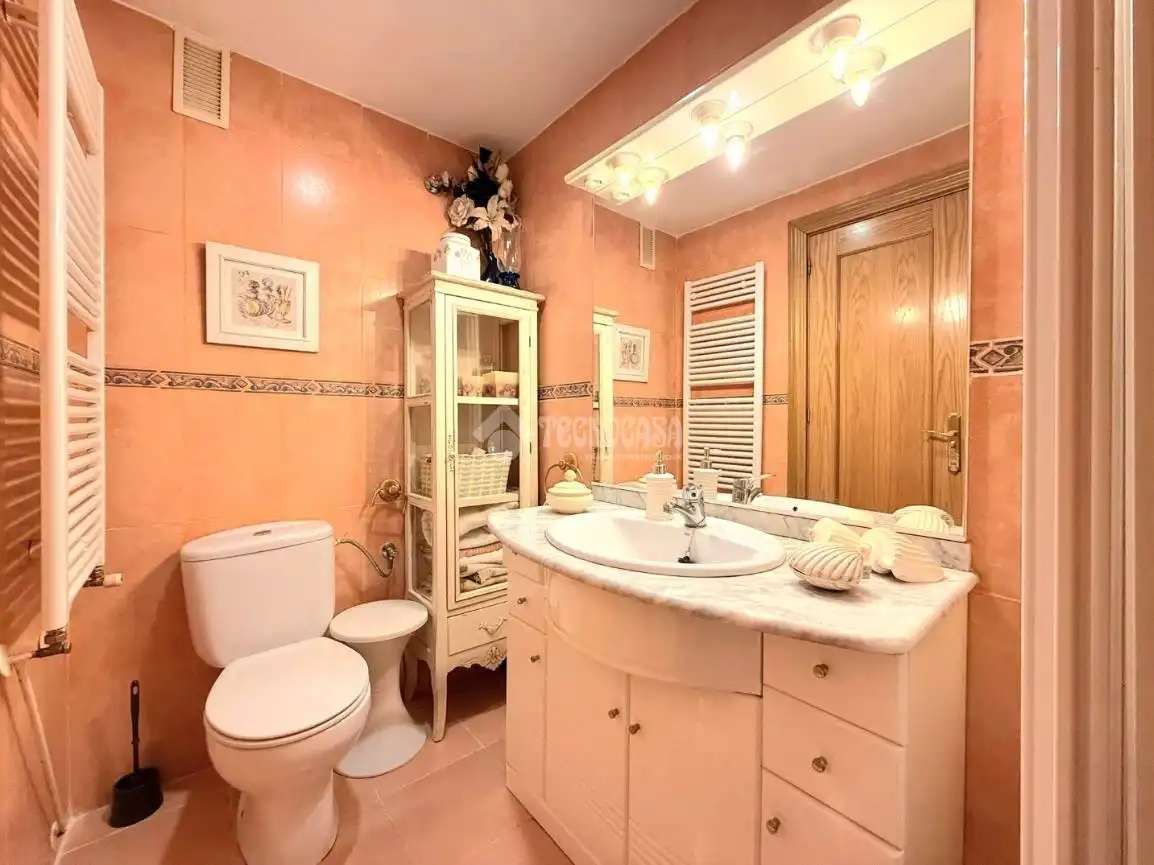 Flat for sale in Sónsoles