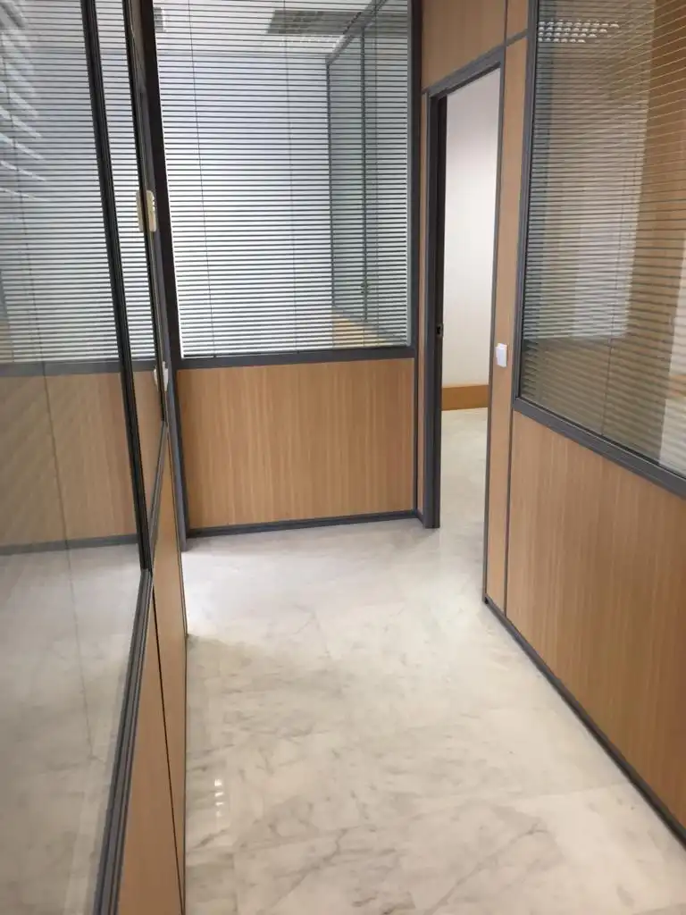 Büro zur Miete in Sevilla mit Klimaanlage
