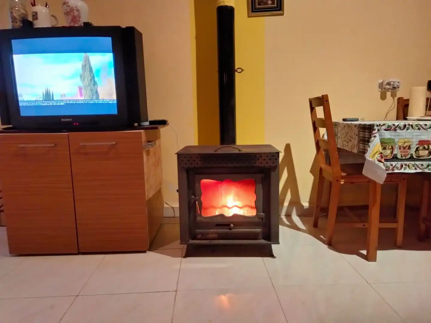 Casa o xalet en venda a Barrio Saliente, Castilléjar