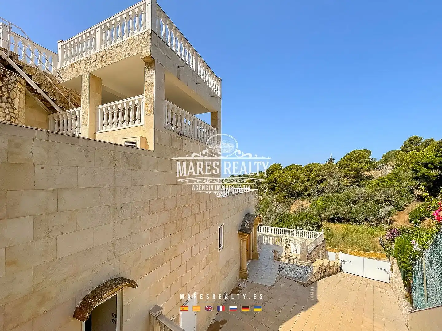 Vista exterior de Casa o xalet en venda en Lloret de Mar amb Aire condicionat, Calefacció i Jardí privat