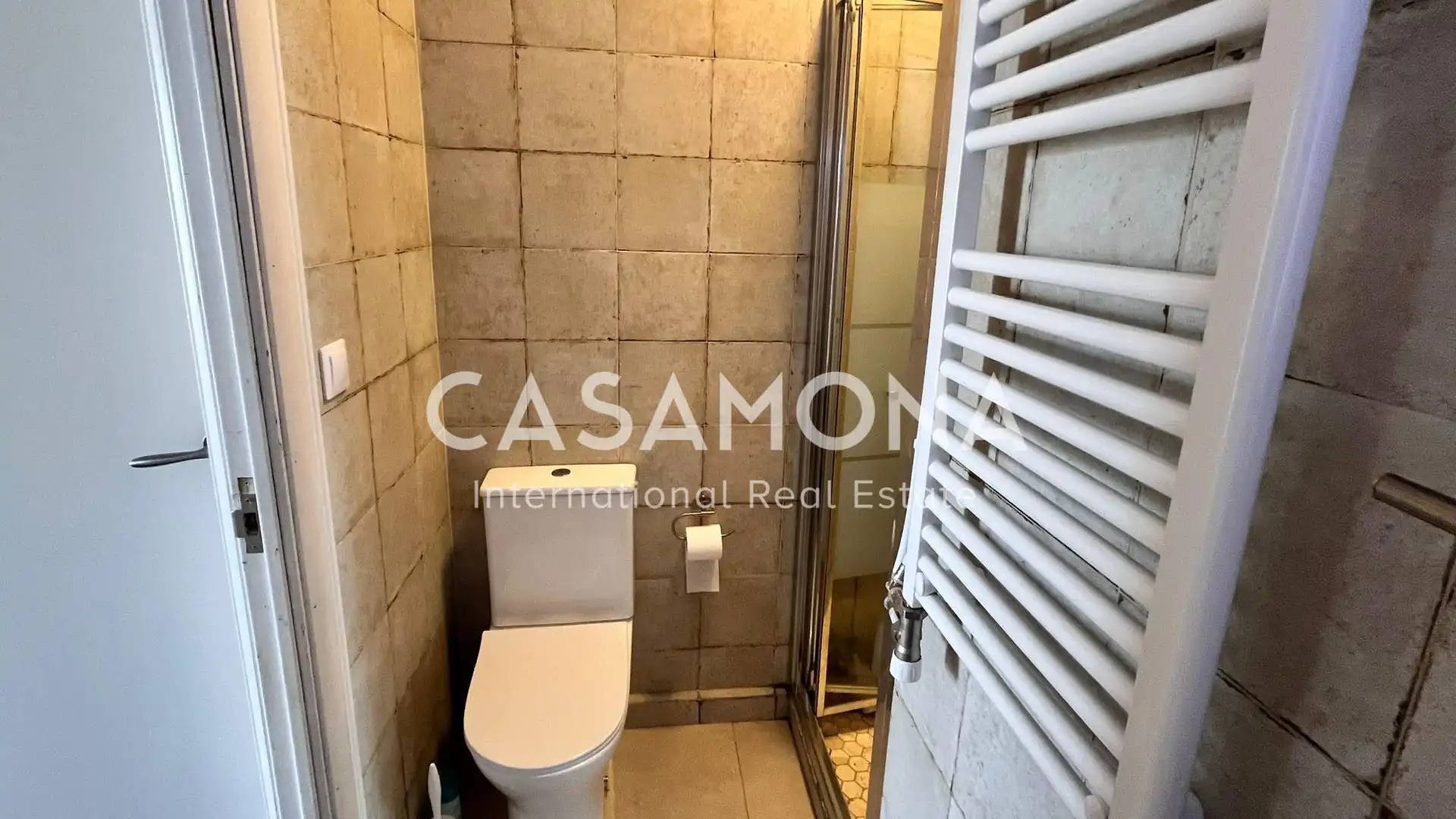 Baño de Apartamento en venta en Barcelona con Aire acondicionado, Calefacción y Terraza