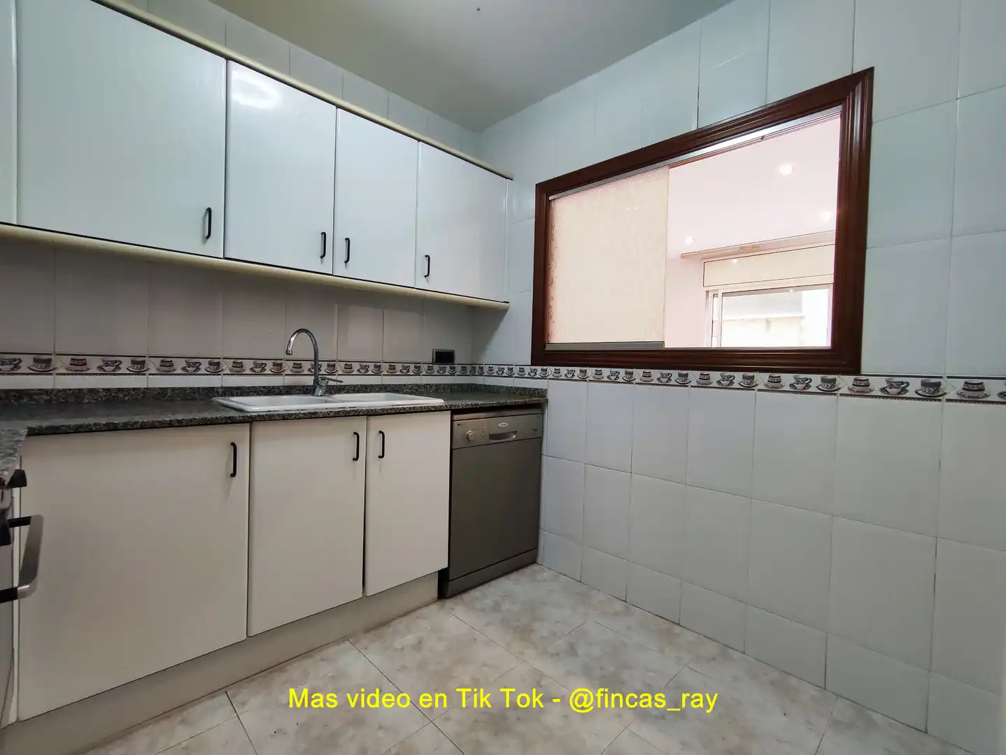 Cocina de Piso en venta en La Garriga con Calefacción y Horno